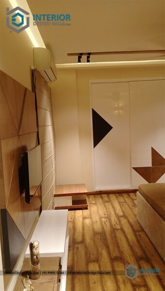 https://www.interiordesignwala.com/userfiles/media/webnoo.in.net/33-couple-bedroom-interior-design-with-wooden-flooring-m_1.jpg